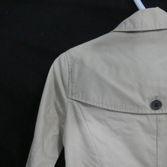 BANANA REPUBLIC | xs - extra small petite | Classic Beige Trench Coat with Belt - Picture 9 of 14